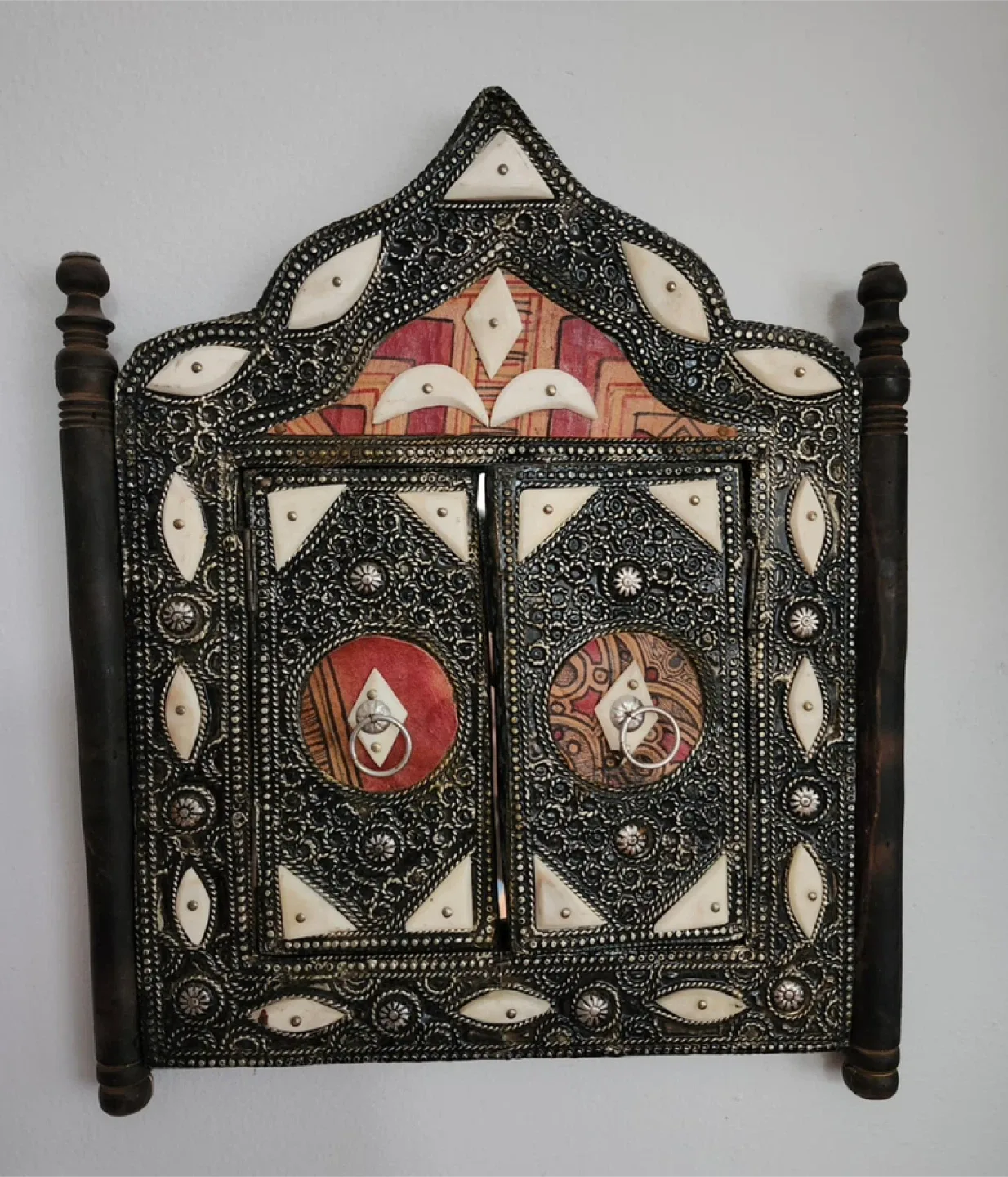 Decorative Moroccan Style Wall Mirror thumbnail