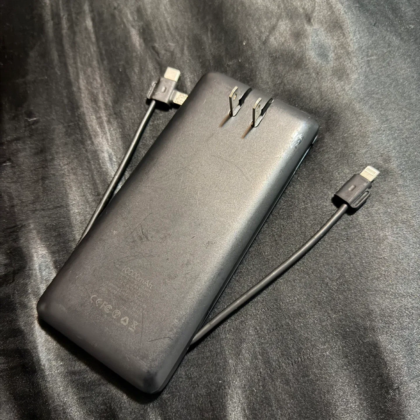 Vrurc 10000mAh Power Bank image indicator(2)