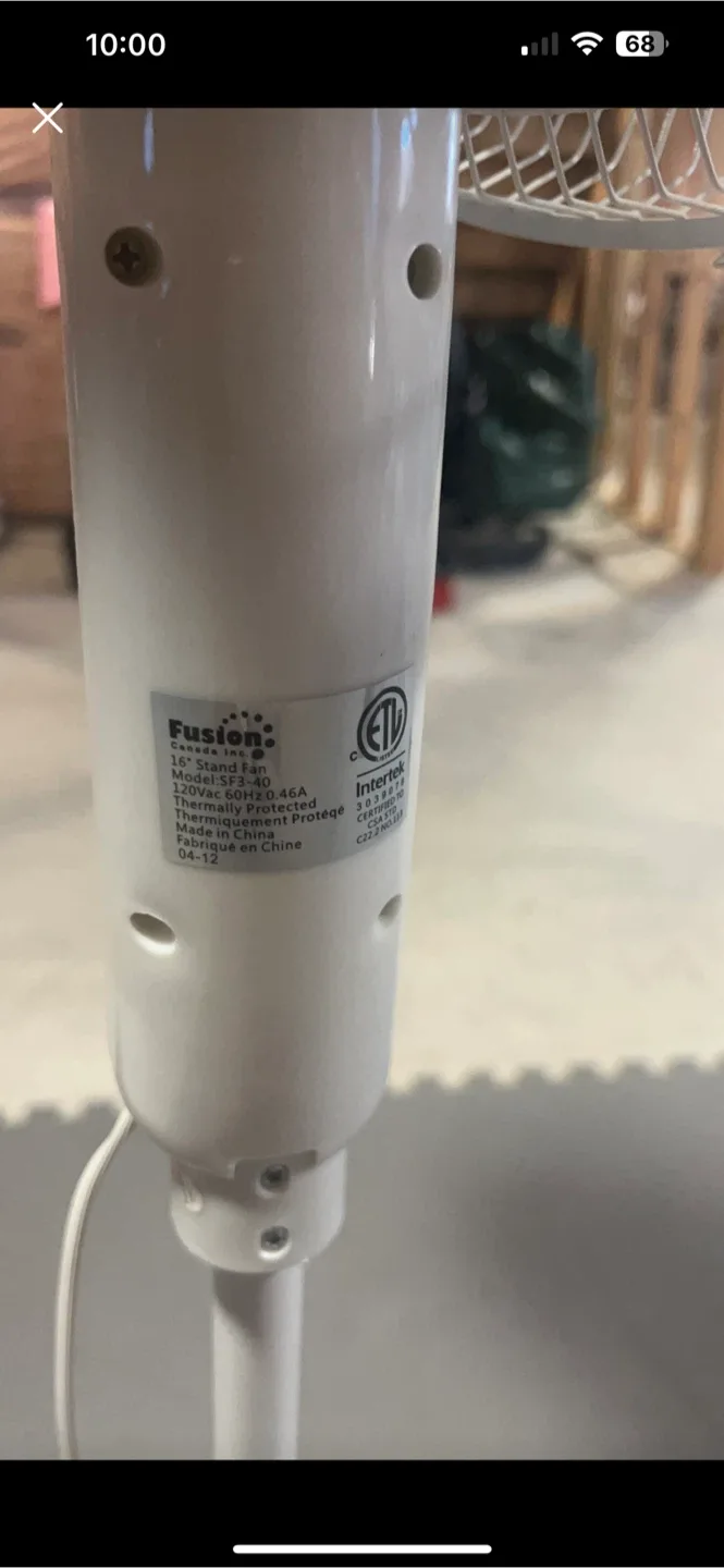 Fusion 16" Stand Fan - White image indicator(3)