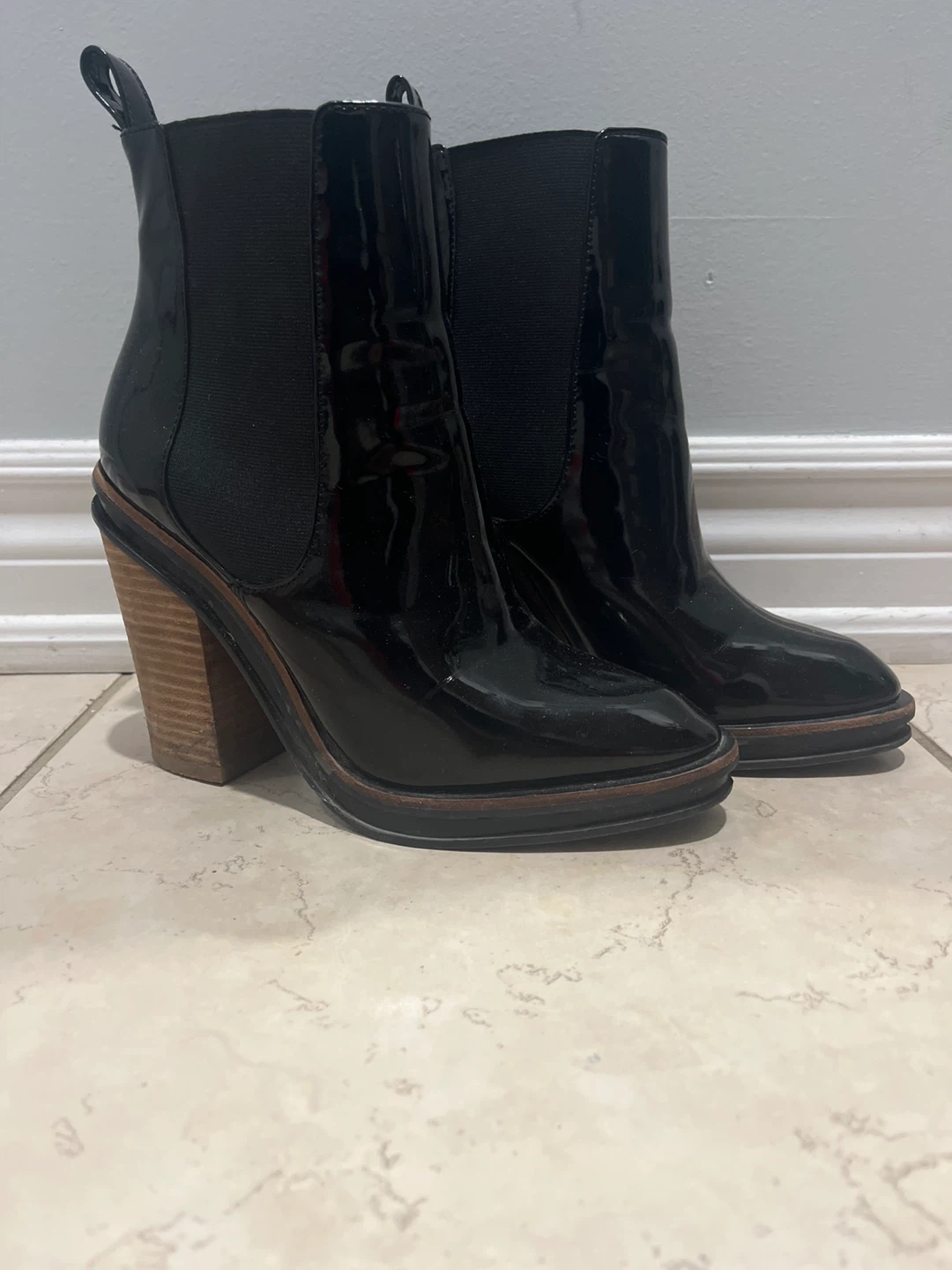 Black Heeled Ankle Boots - photo 4