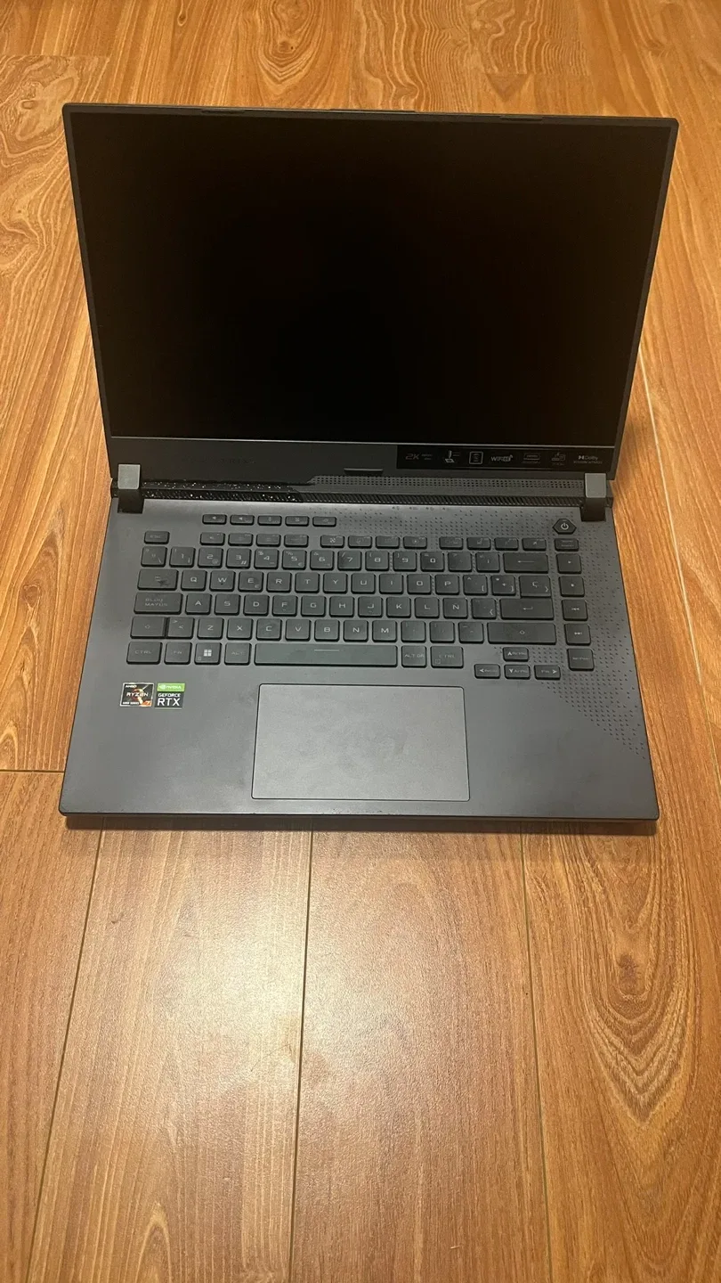 ASUS ROG G15 Gaming Laptop image indicator(4)