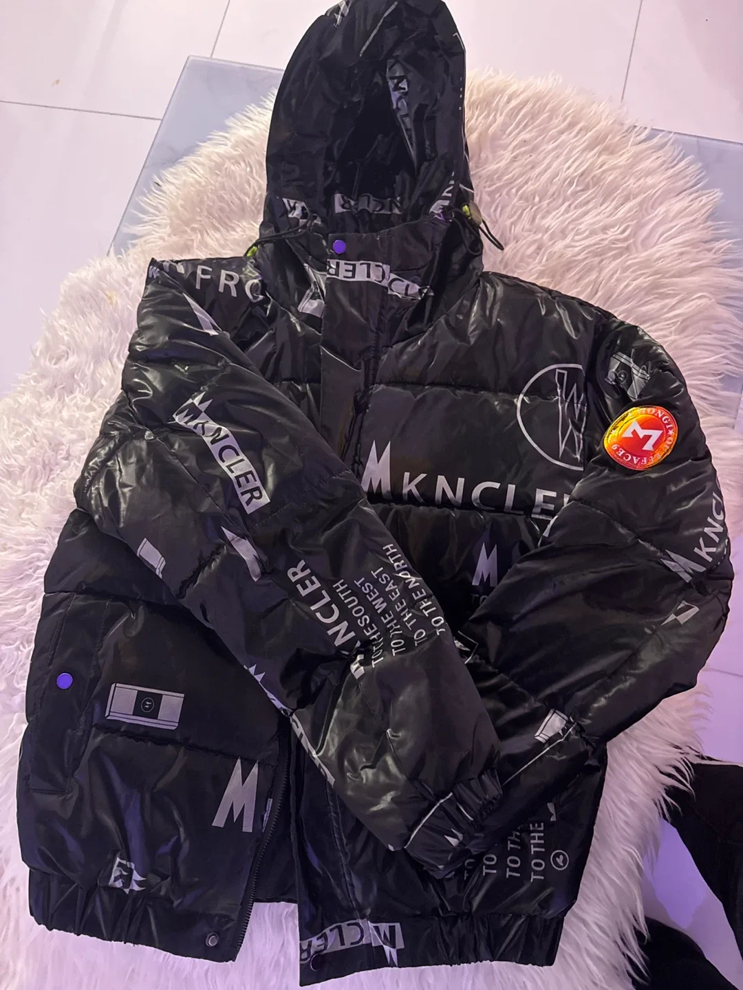 Moncler Padded Jacket - Black image indicator(3)