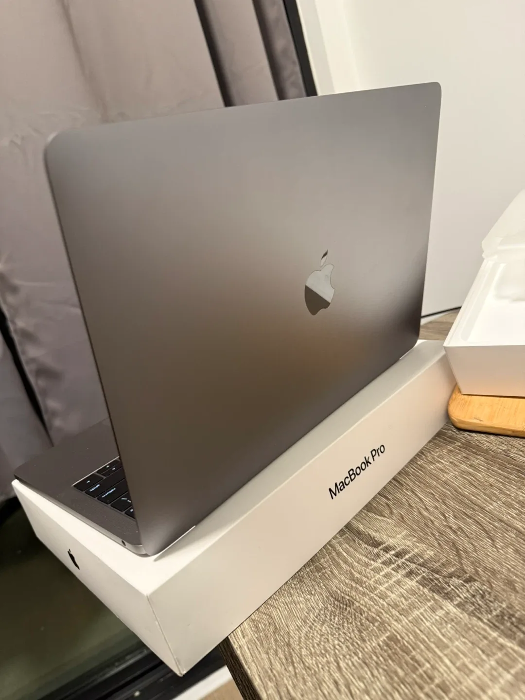 MacBook Pro 13-inch 2019 - price negotiable image indicator(4)