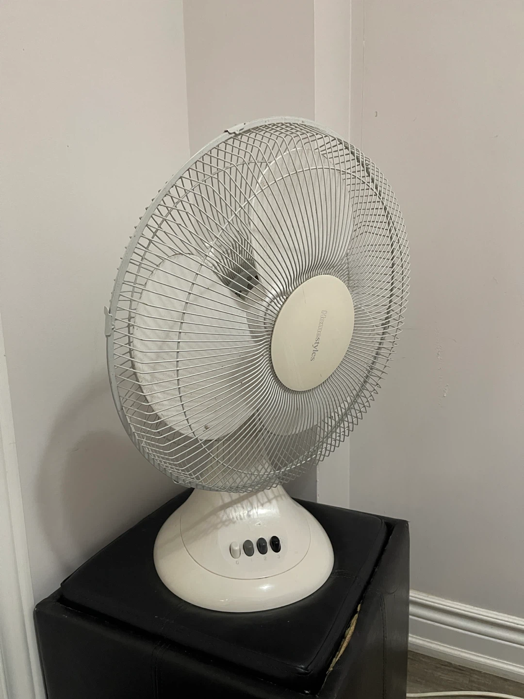 Infinity Style Table Fan - White - photo 2
