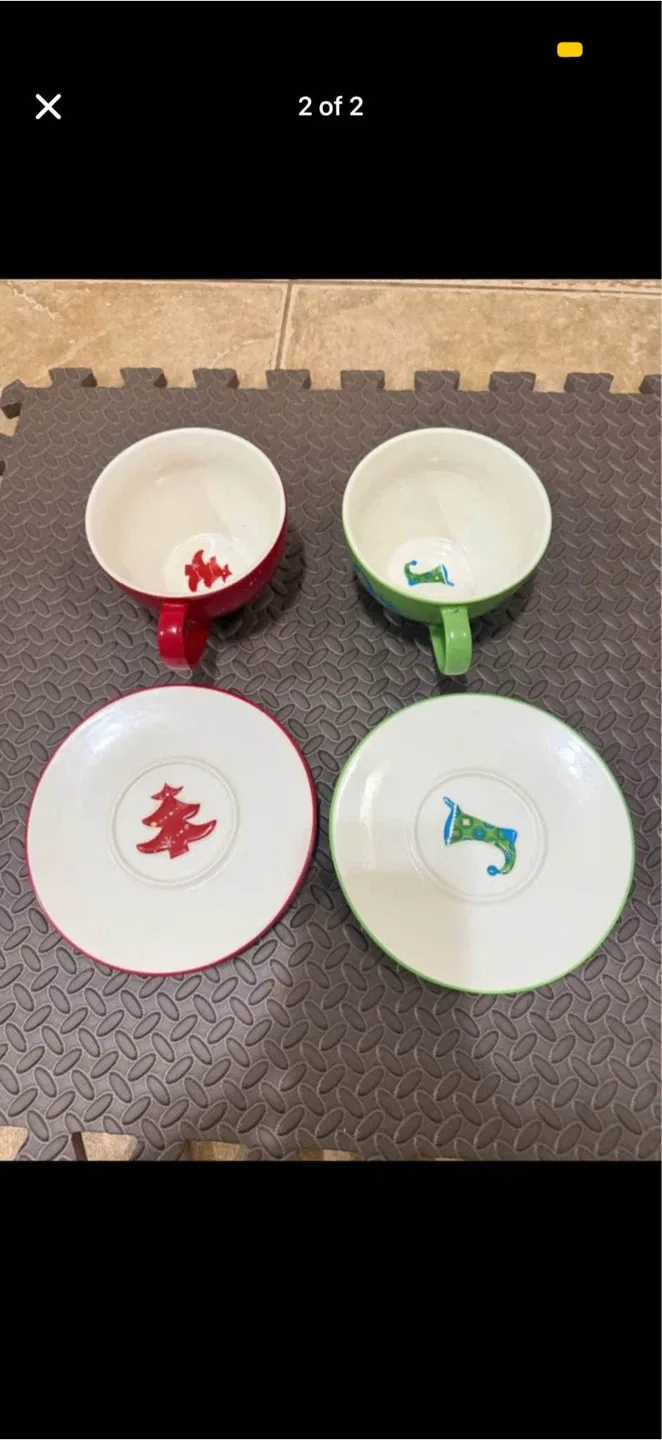 Christmas Tree & Gnome Mugs and Saucers Set image indicator(2)