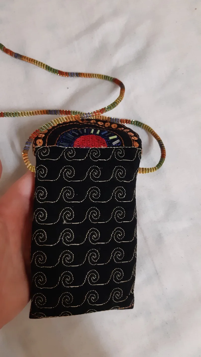 Mini Handcrafted Purse image indicator(2)