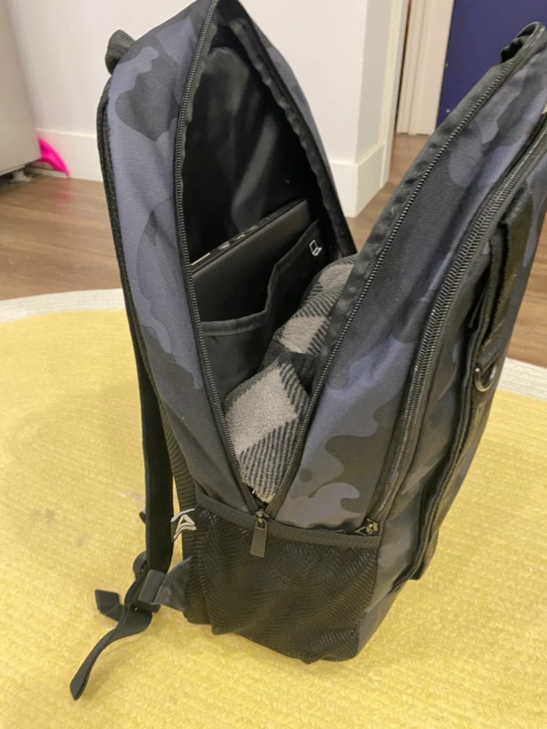 Reebok Backpack - Camo Design image indicator(2)