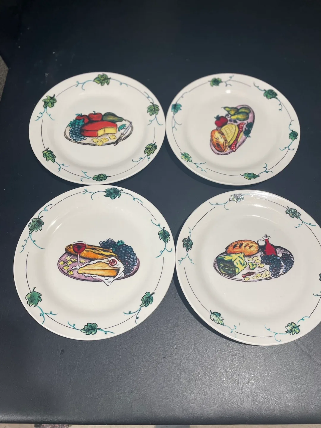 Set of 4 Ceramic Plates - 20 cm image indicator(3)