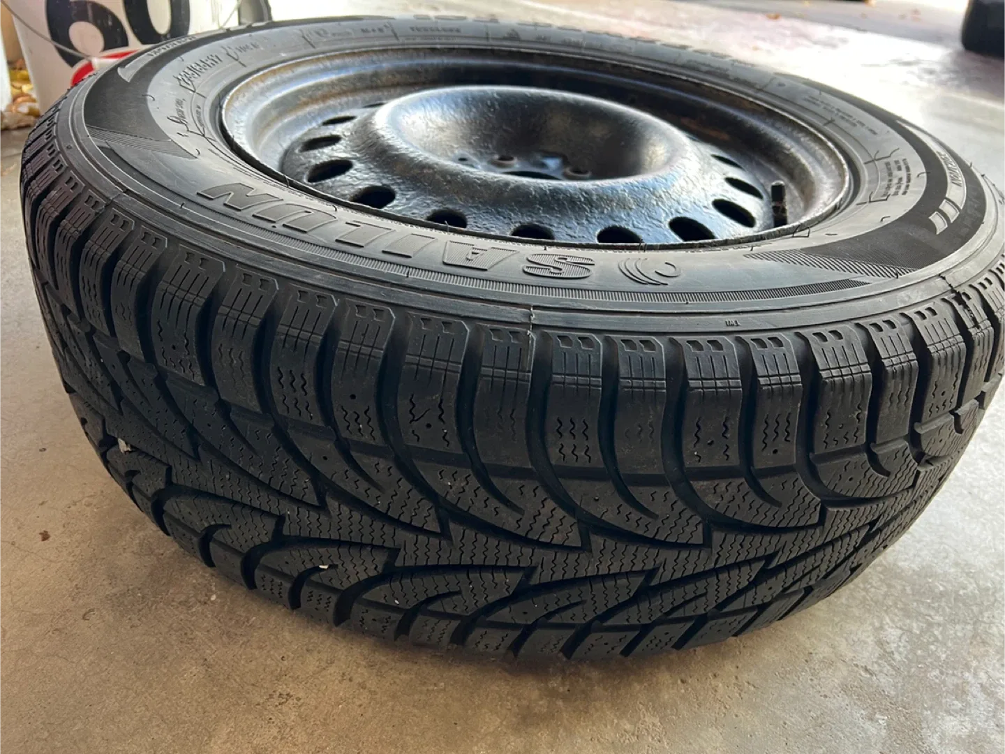 235/65R17 WINTER TIRES Ice Blazers, Set of 4 on RIMS image indicator(4)