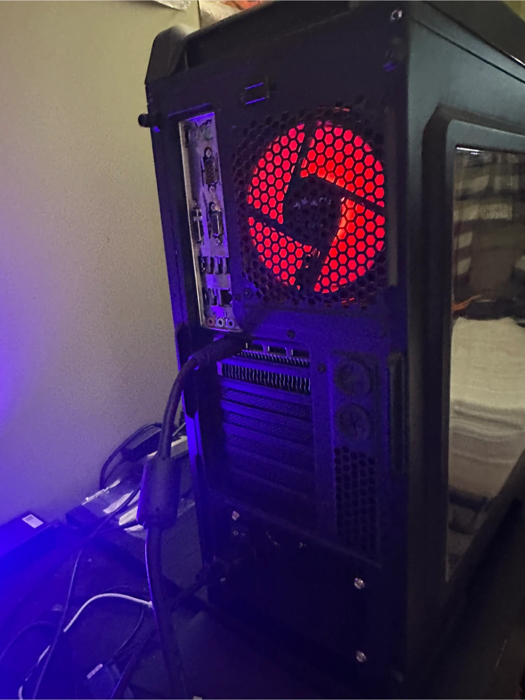 Gaming PC 6th Gen. 1.2TB w/ 8GB GPU ! - photo 4