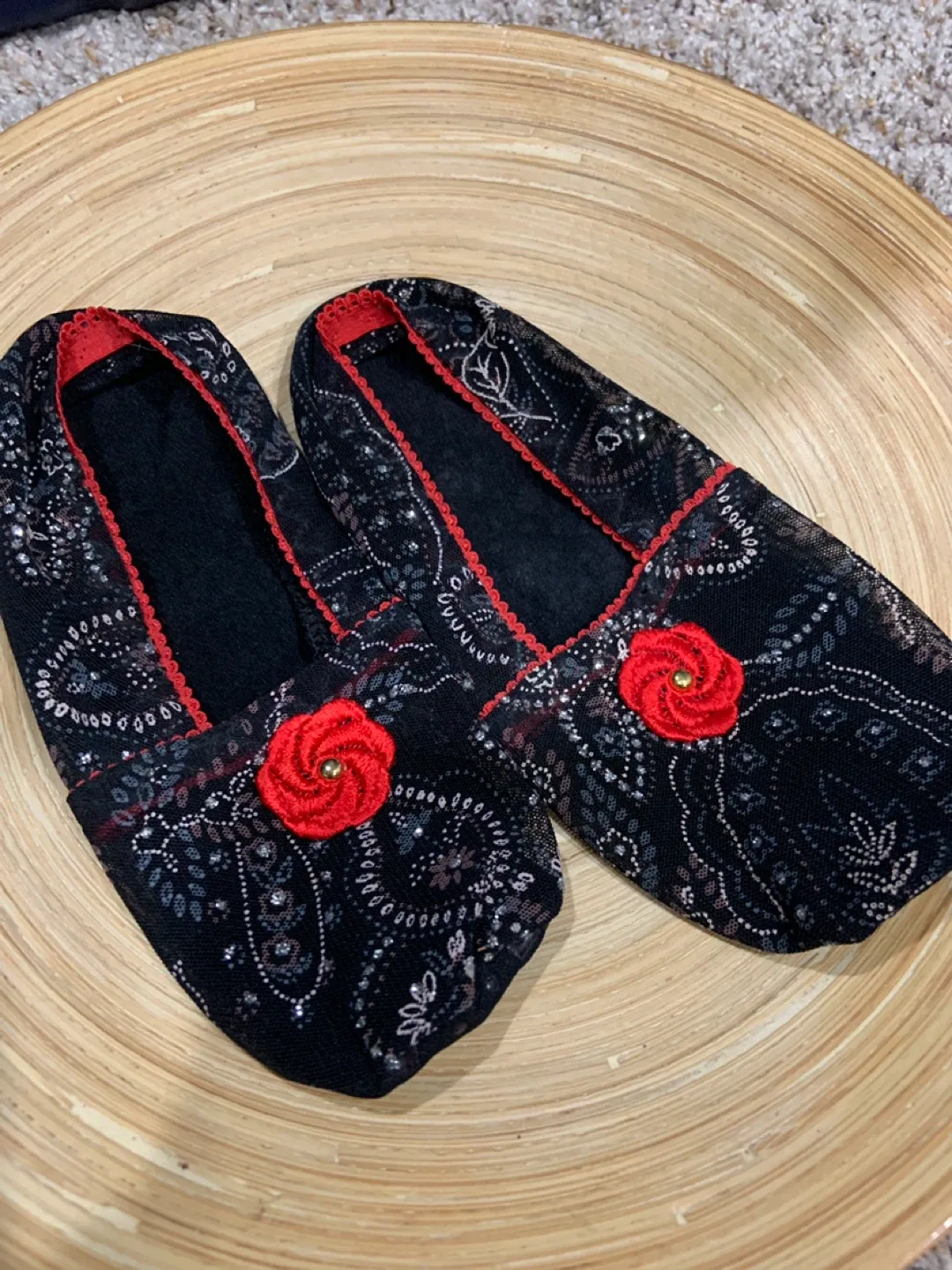 Lacey Black Floral Slippers/Socks