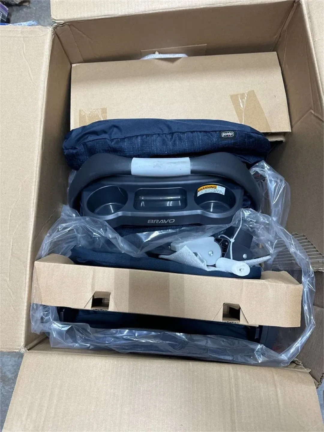 Chicco Bravo 3-in-1 Travel System image indicator(7)