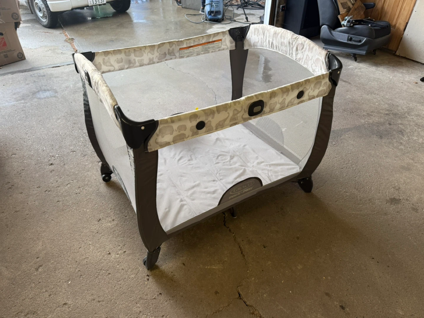 Graco Pack 'n Play Playard - photo 4