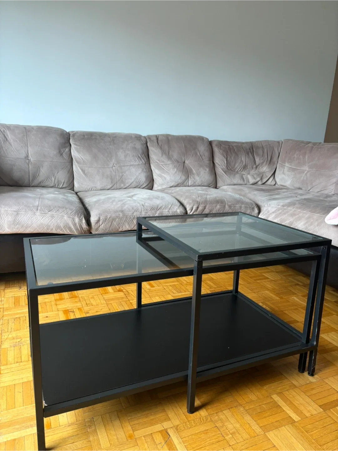 Black Glass Top Coffee Table image indicator(2)