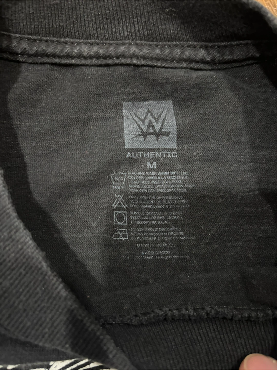 WWE Illuminate Oblivion Black T-Shirt - Size M - photo 3