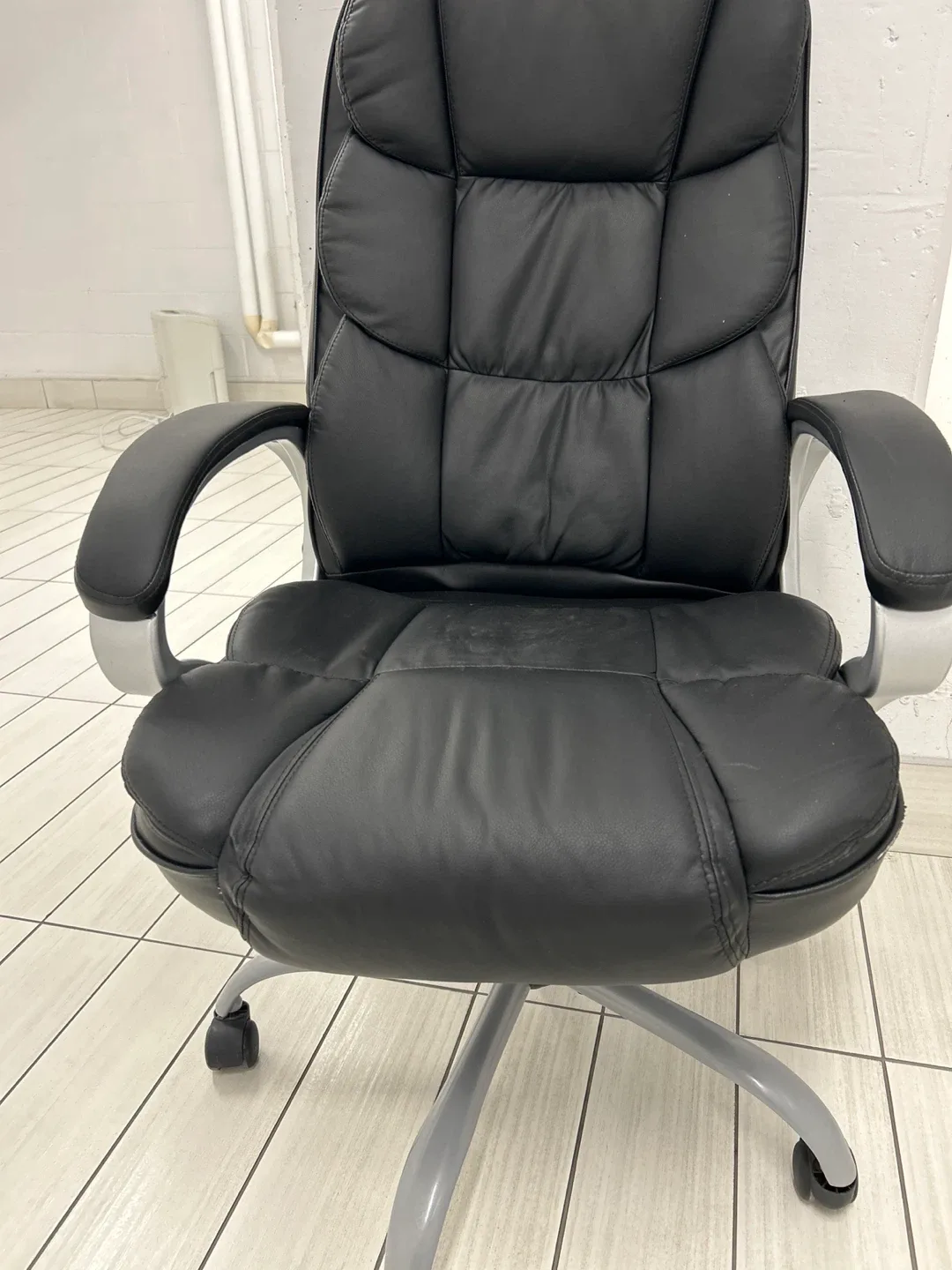 Black FDW10617 Office Chair