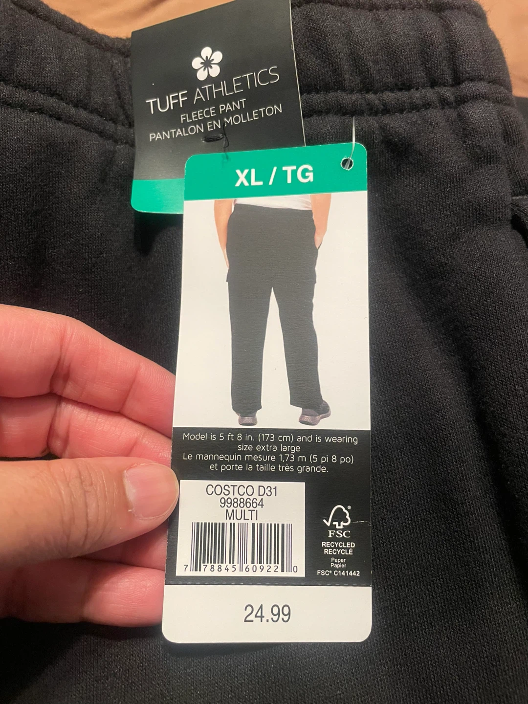 Two pairs of Aritzia dup cargo fleece sweatpants - photo 3
