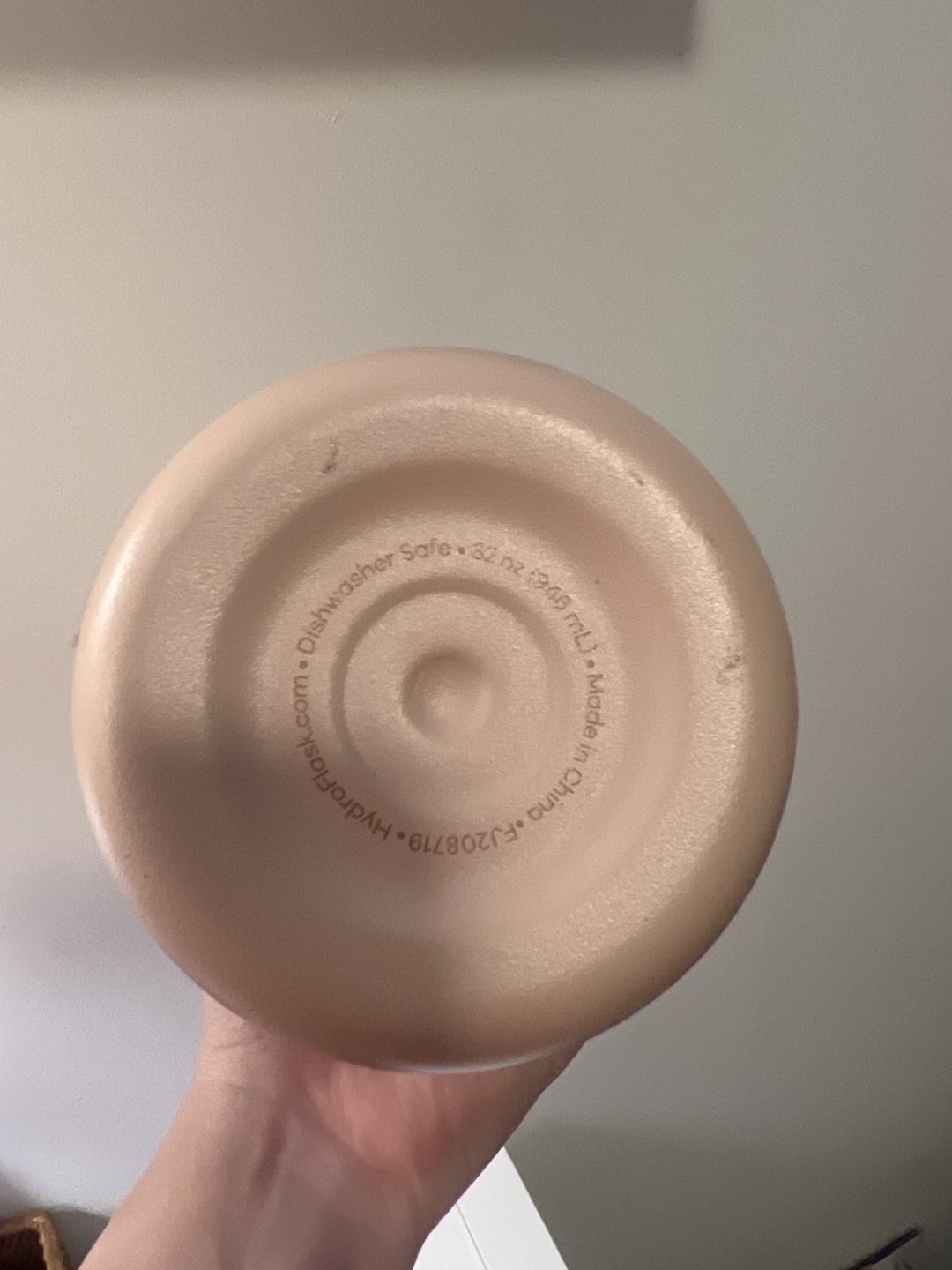Hydro Flask 32oz Water Bottle - photo 3