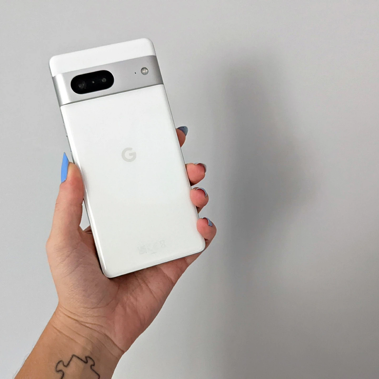 Google Pixel 7 - Snow White