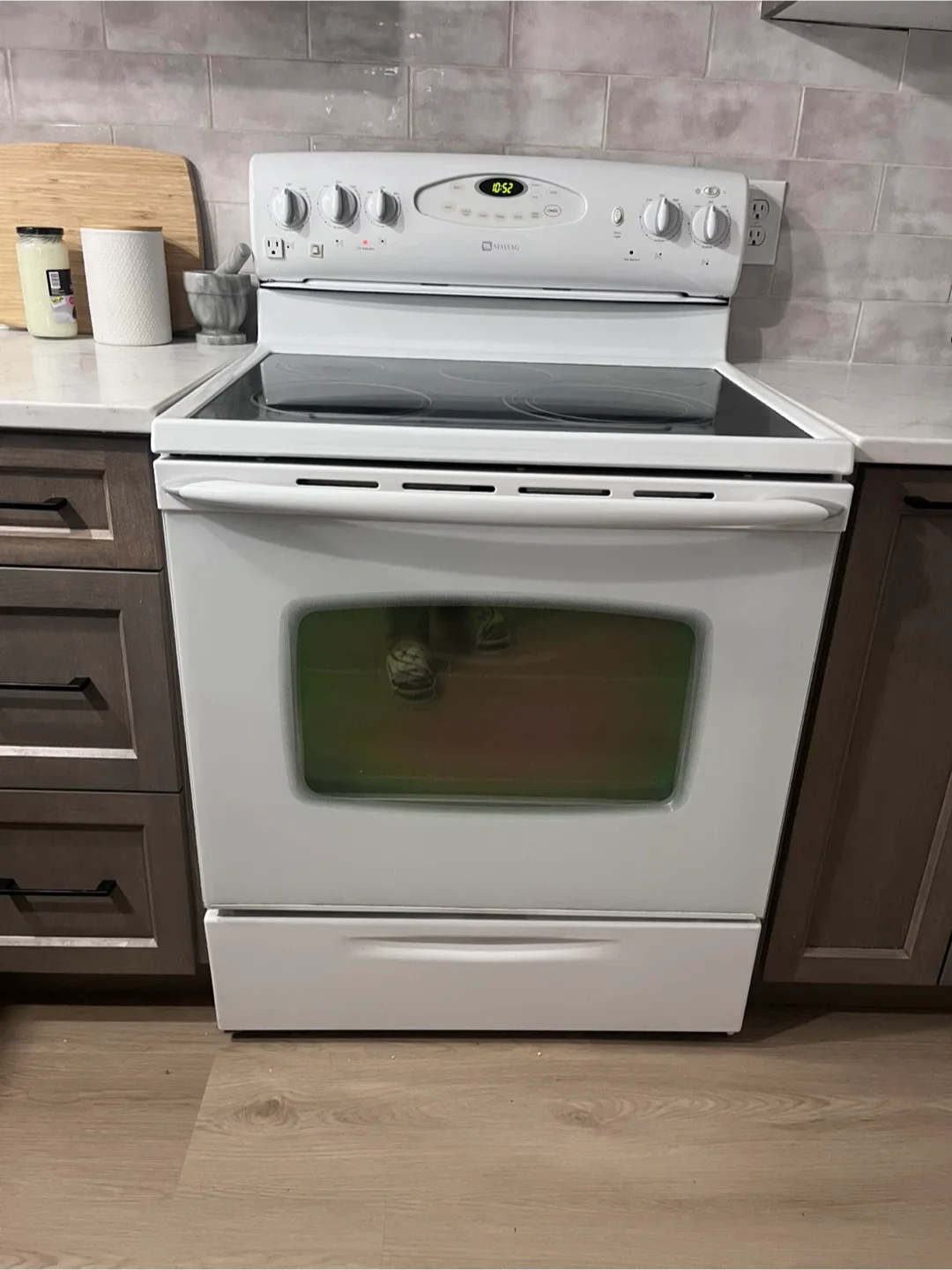 Maytag Electric Range image indicator(2)