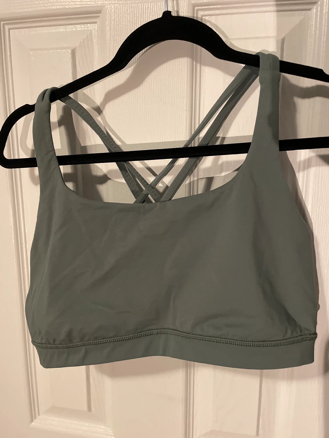 Lululemon Strappy Energy Sports Bra, Olive green colour