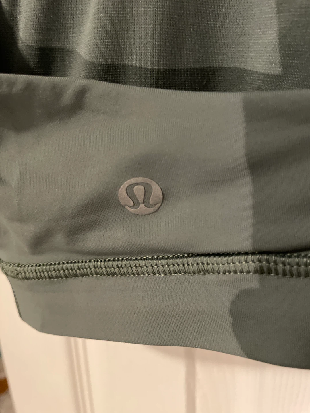 Lululemon Strappy Energy Sports Bra, Olive green colour - photo 3