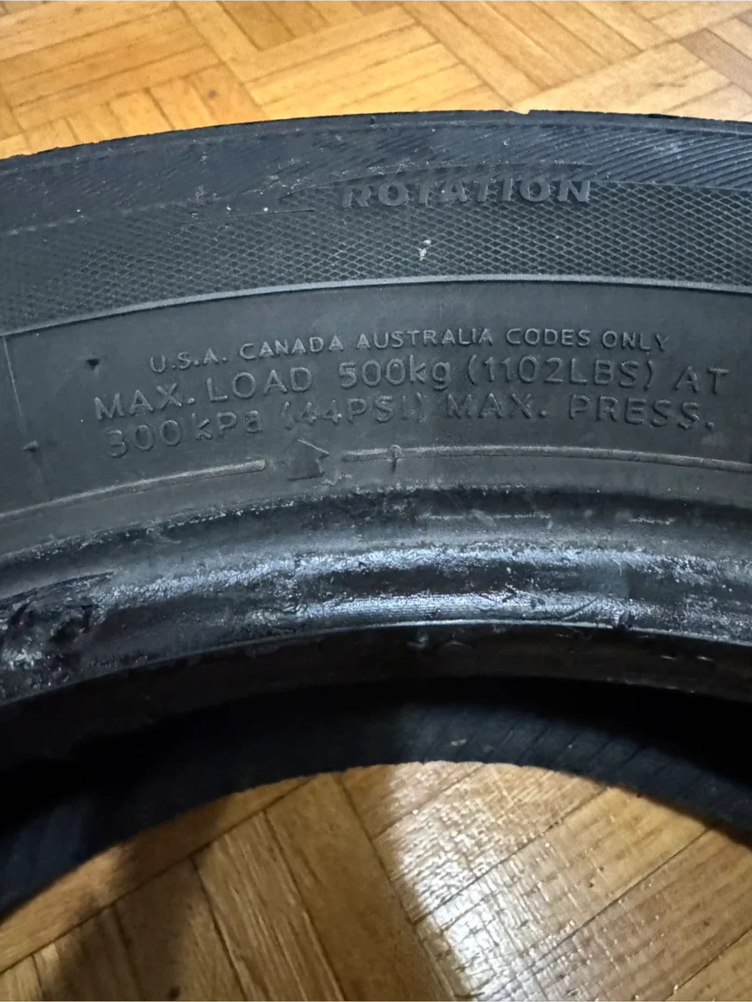 4 Winter tires Hankook i*Pike RC01 Tire 185/60R15 image indicator(3)