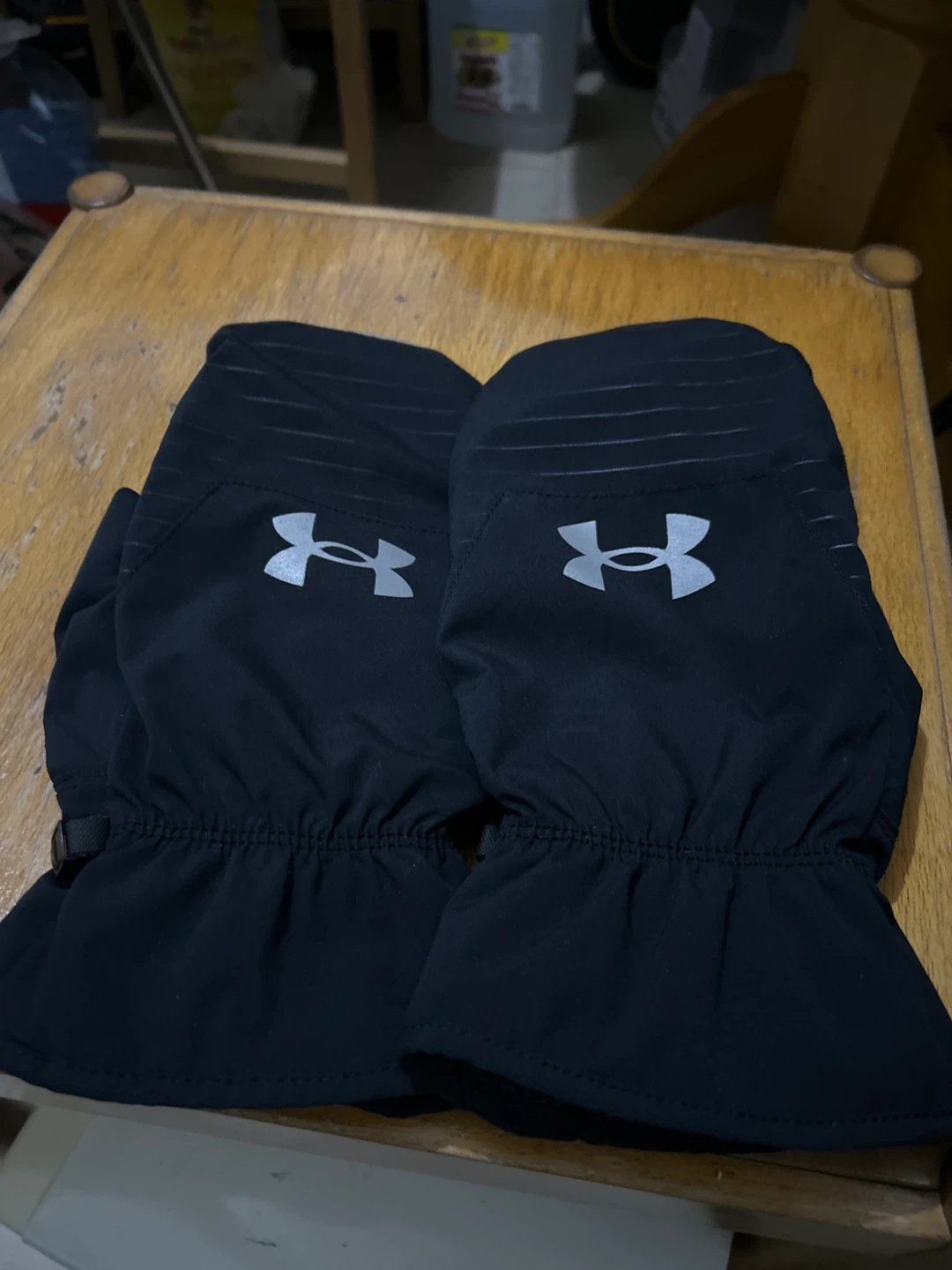 Under Armour Black Mittens