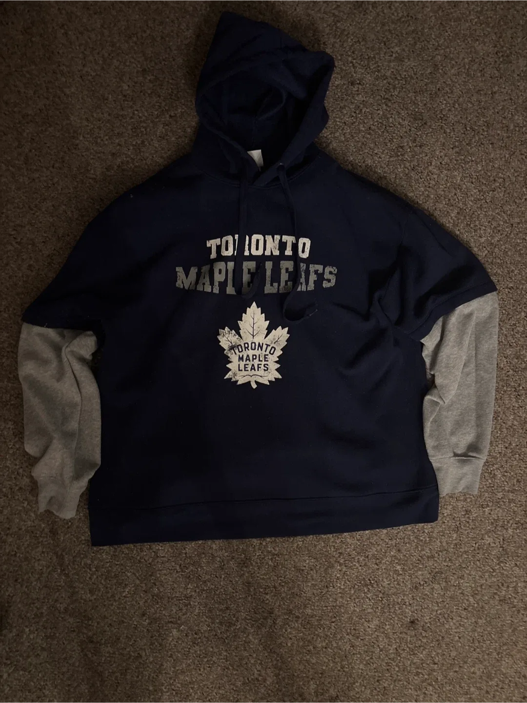 Toronto Maple Leafs NHL Hoodie - Size Large