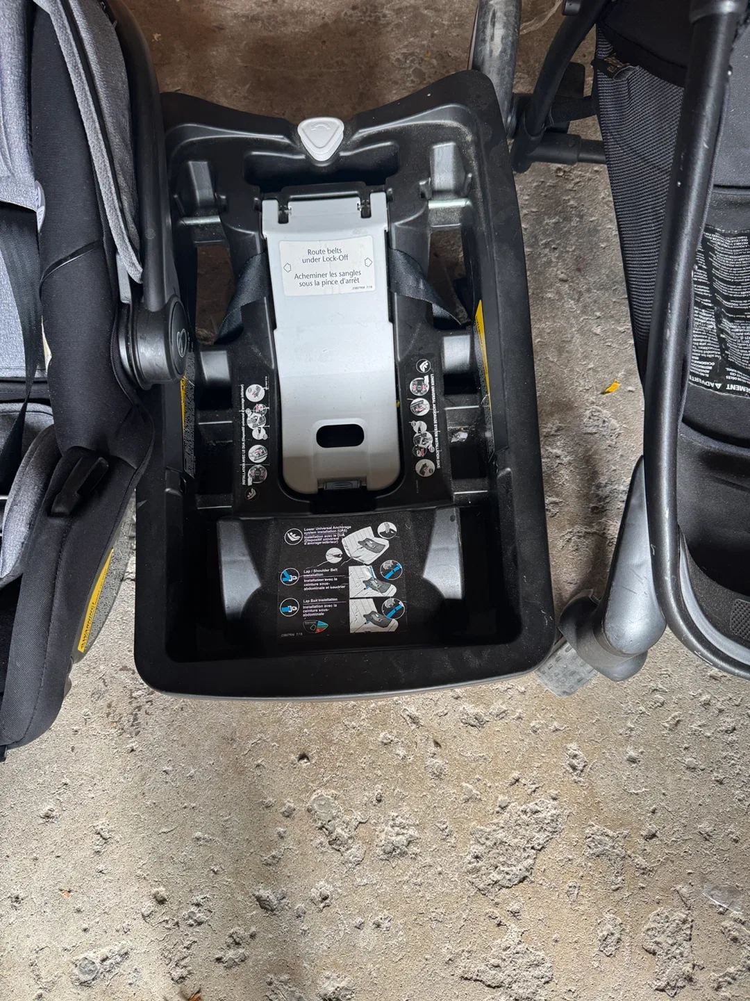 Evenflo LiteMax Infant Car Seat & Stroller image indicator(3)