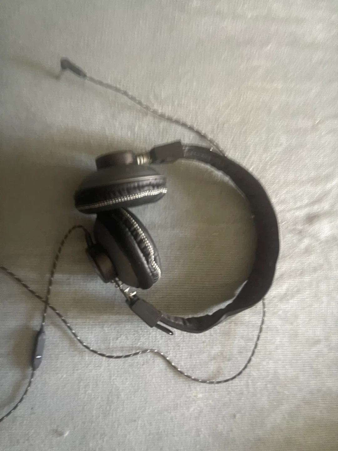 Black Wired Headphones