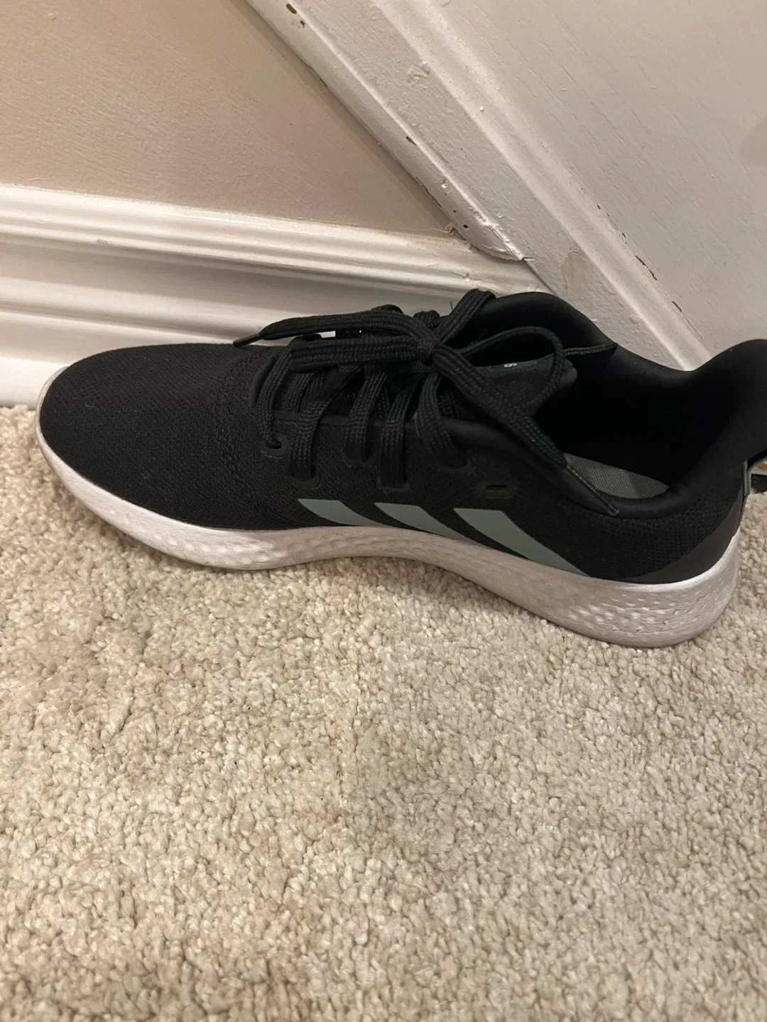 Nike running shoes image indicator(4)