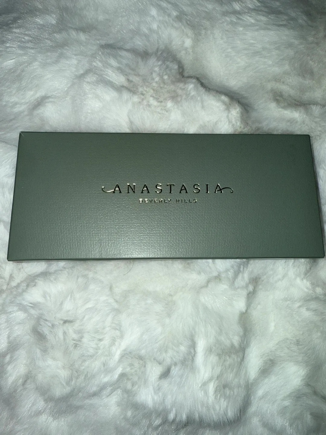 Anastasia Beverly Hills Nouveau Eyeshadow Palette image indicator(4)
