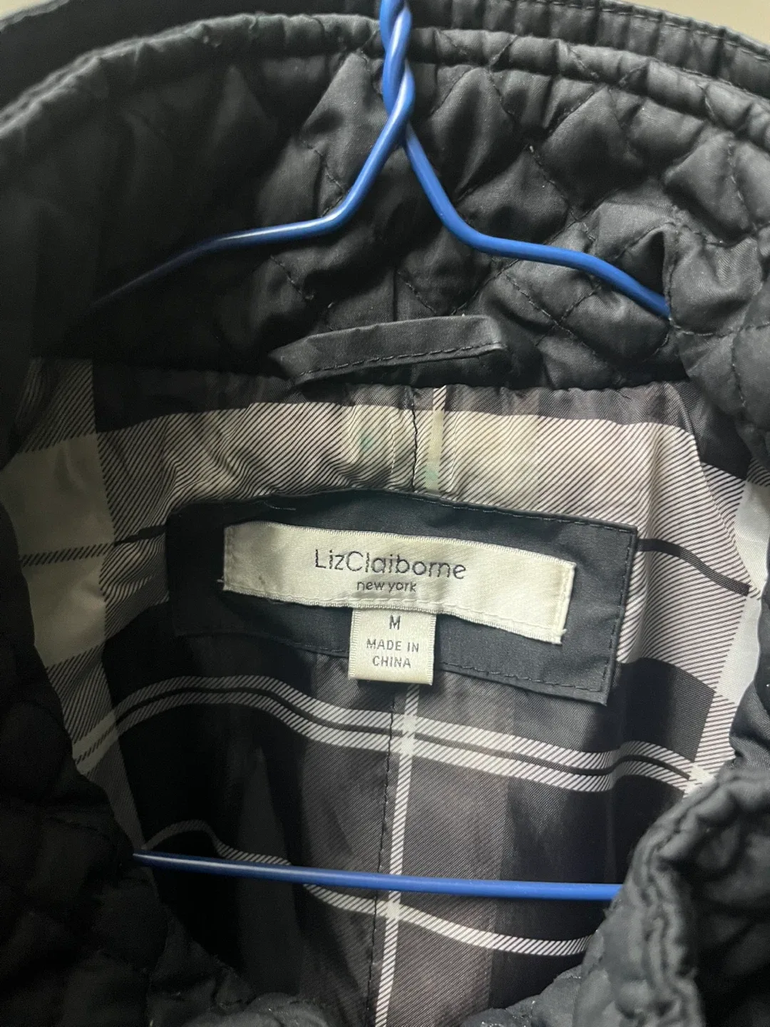 Liz Claiborne Black Jacket - Size M image indicator(4)