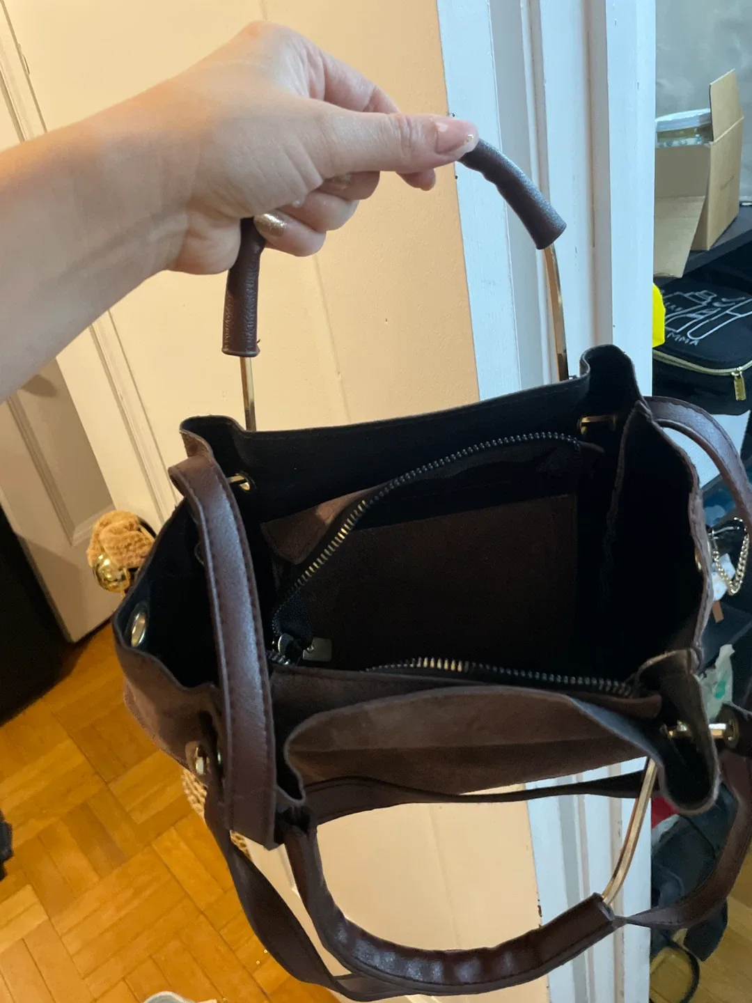 Brown Suede Tote Bag image indicator(2)