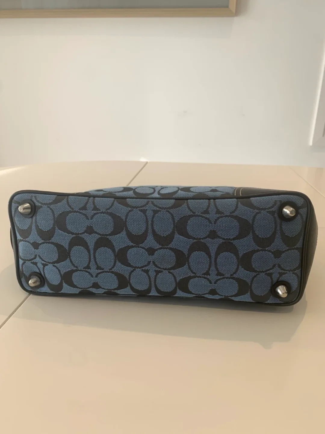 💙 New Coach Blue Signature Hampton Carryall Tote Bag 💙 image indicator(8)