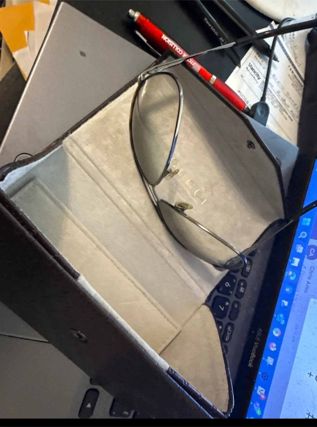 Gucci GG 1627S Aviator Sunglasses + Case image indicator(3)