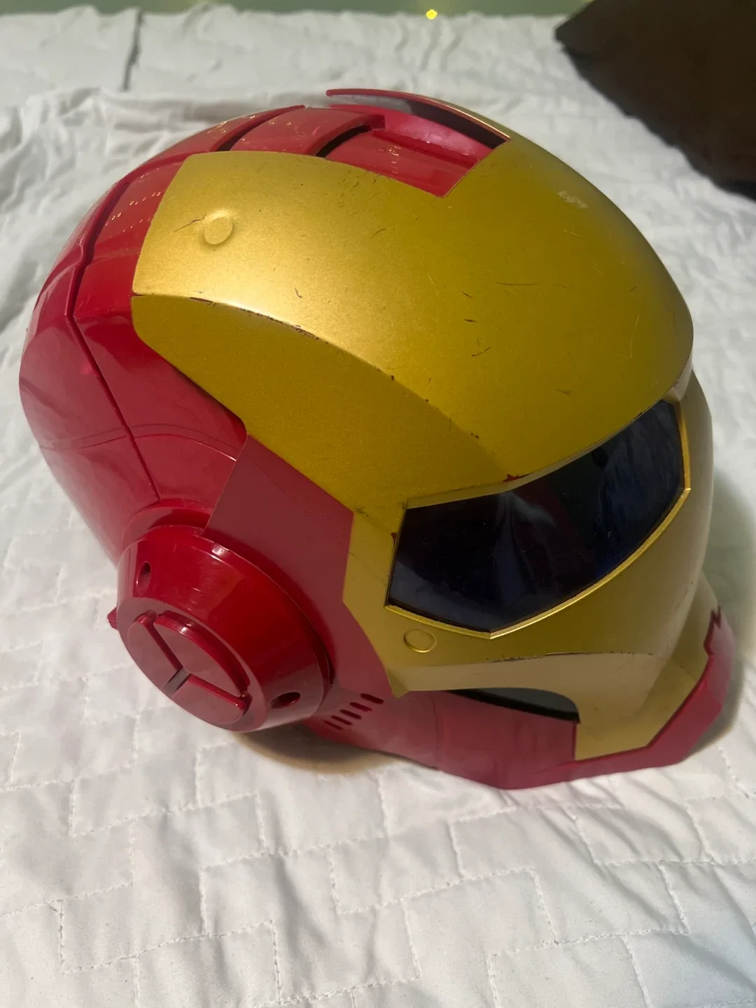 2010 Marvel IRON MAN HELMET Electronic Costume Ironman Mask image indicator(4)