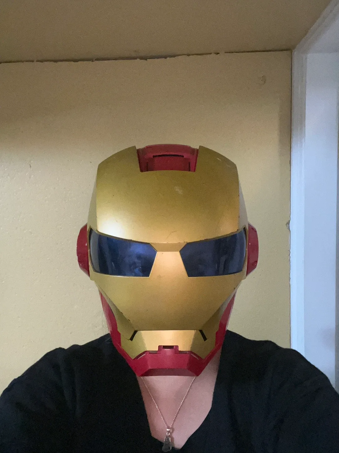 2010 Marvel IRON MAN HELMET Electronic Costume Ironman Mask image indicator(8)