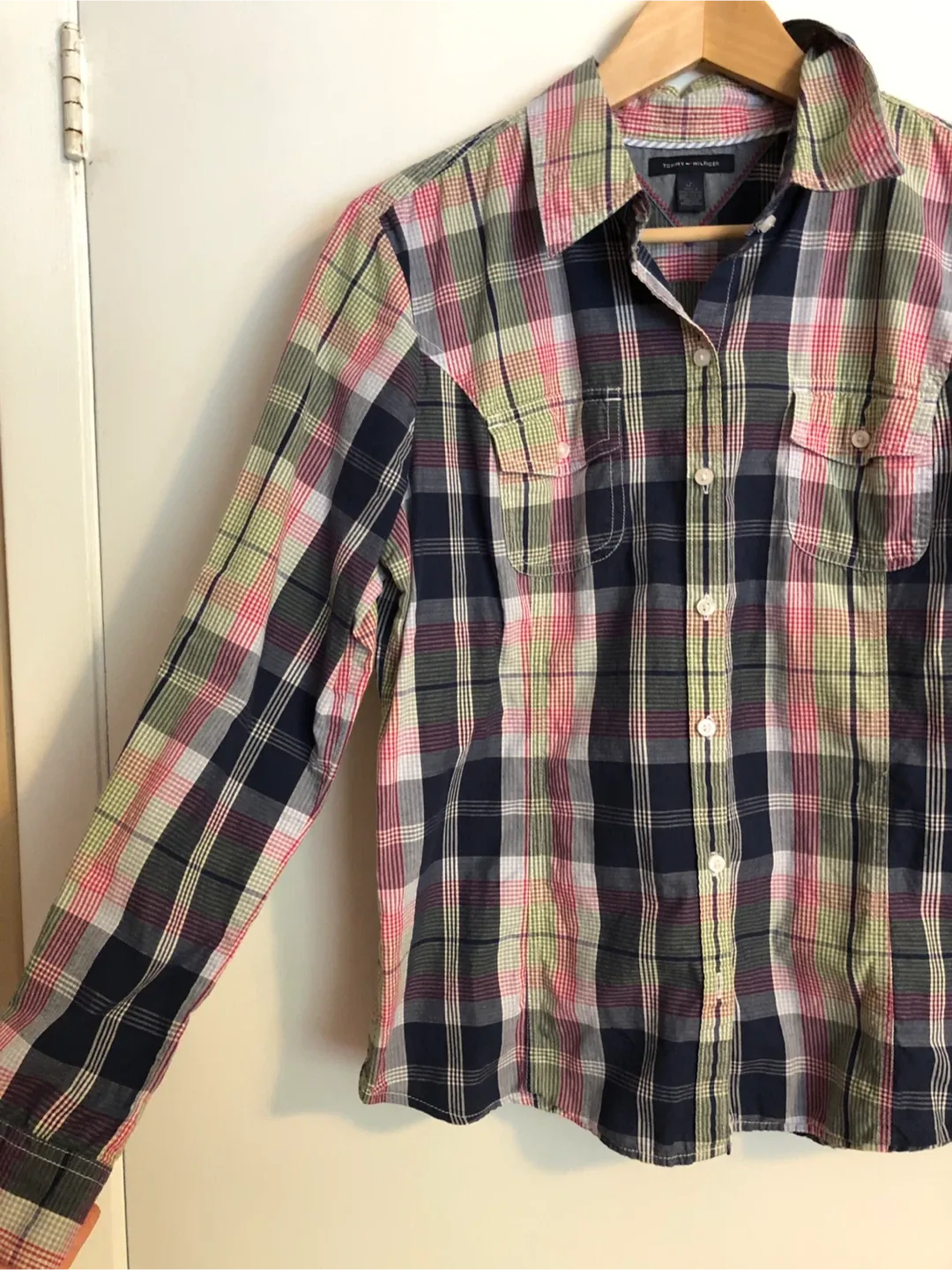 New Tommy Hilfiger Button-Down Shirt - Size L image indicator(4)