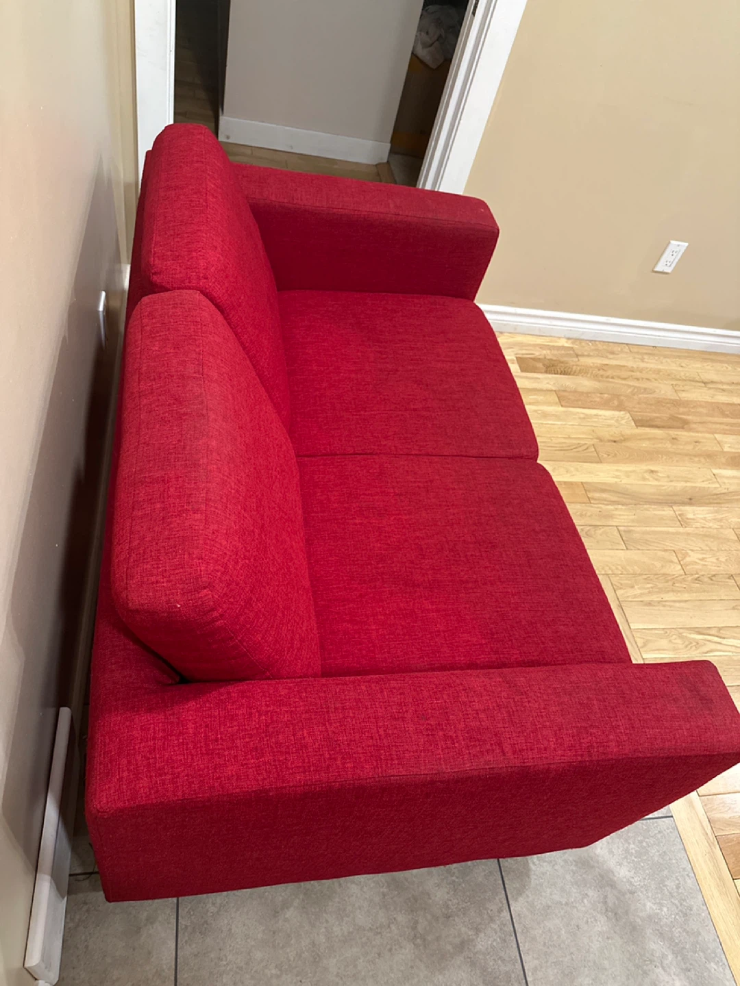 EQ3 Solo Loveseat – Red Fabric (CAN DELIVER) - photo 5