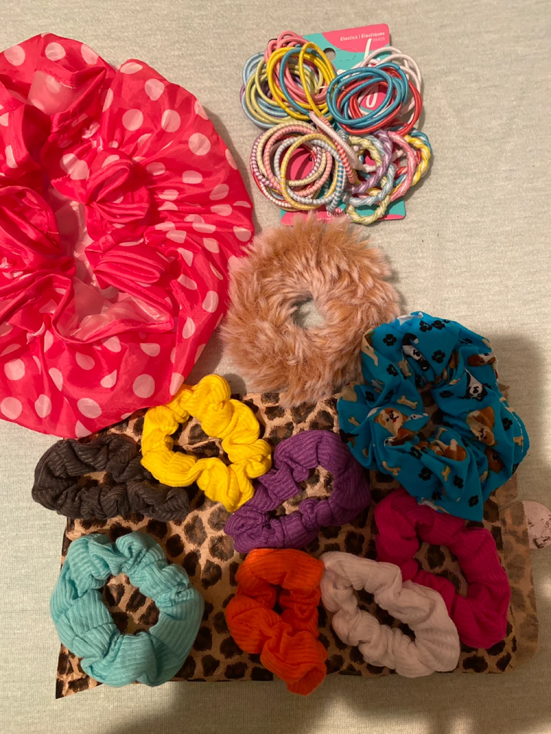 Hair Accessories Bundle: Scrunchies & Elastics