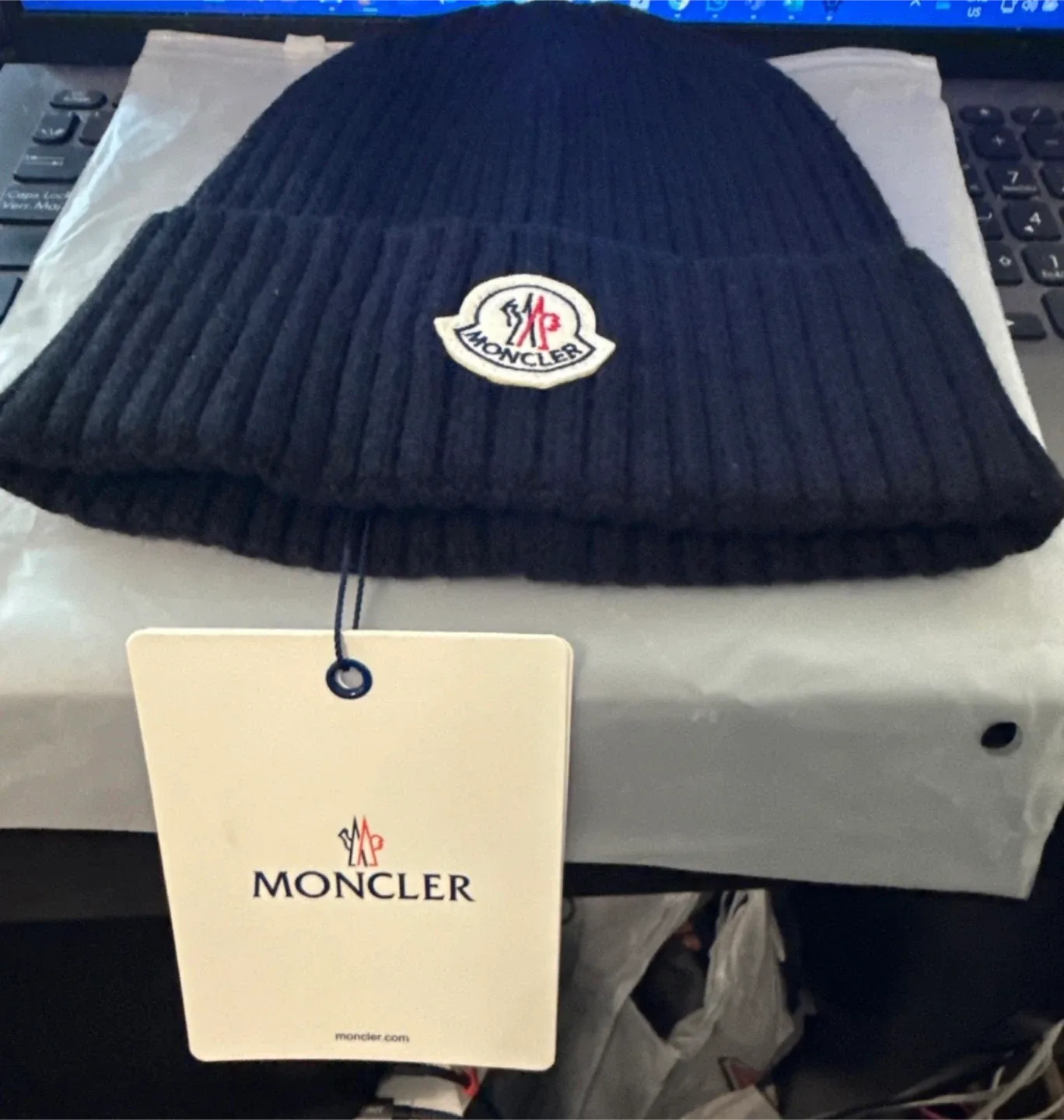Moncler Black Ribbed Beanie - New! image indicator(2)