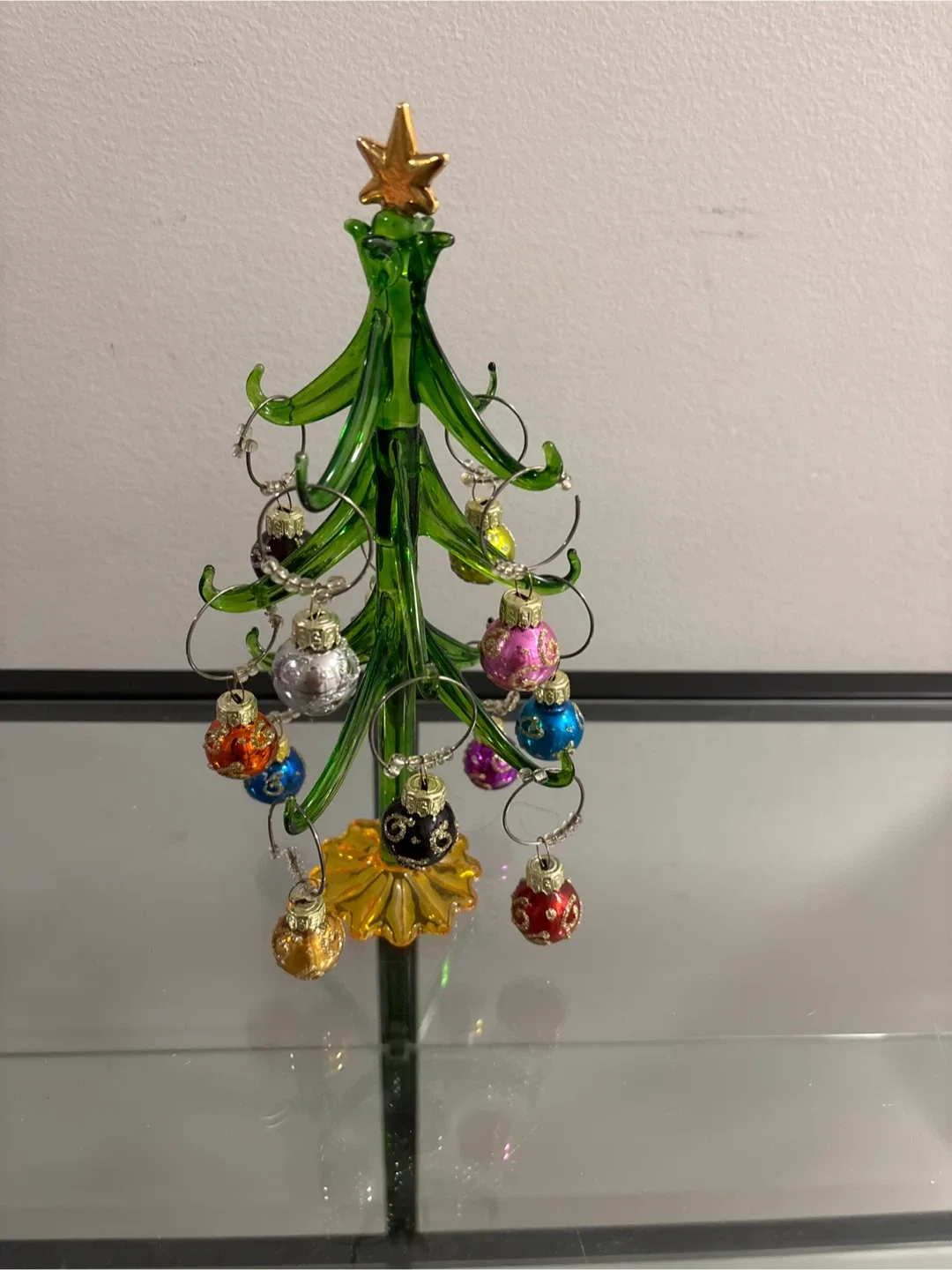 Gorgeous Pier 1 Imports Tree Wine Charm Set image indicator(5)
