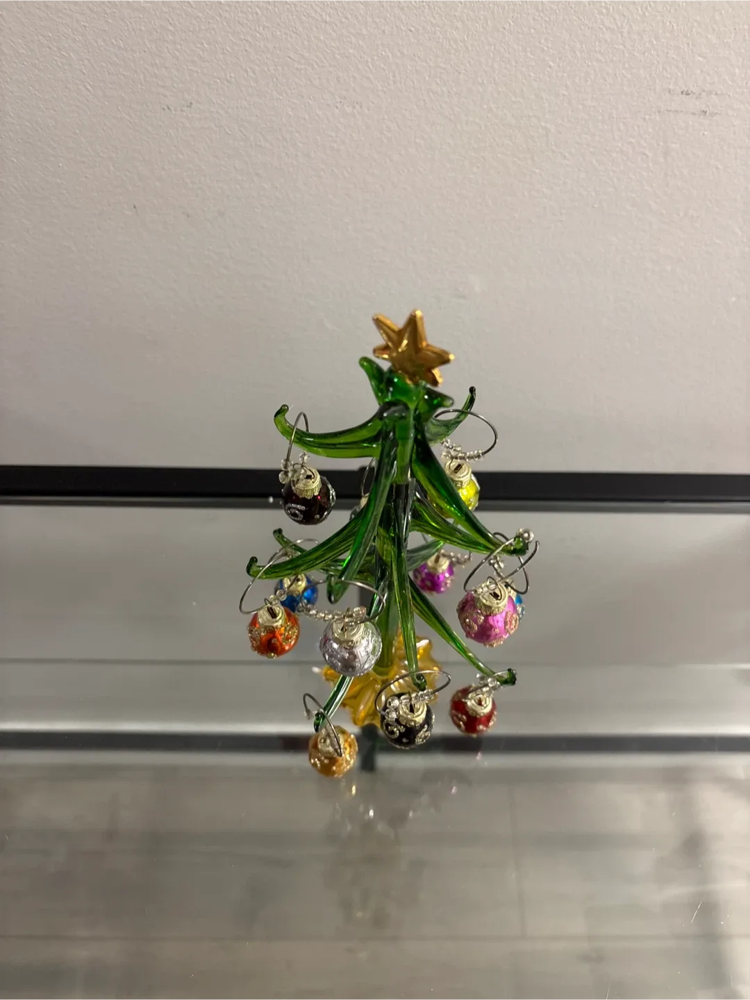 Gorgeous Pier 1 Imports Tree Wine Charm Set image indicator(6)