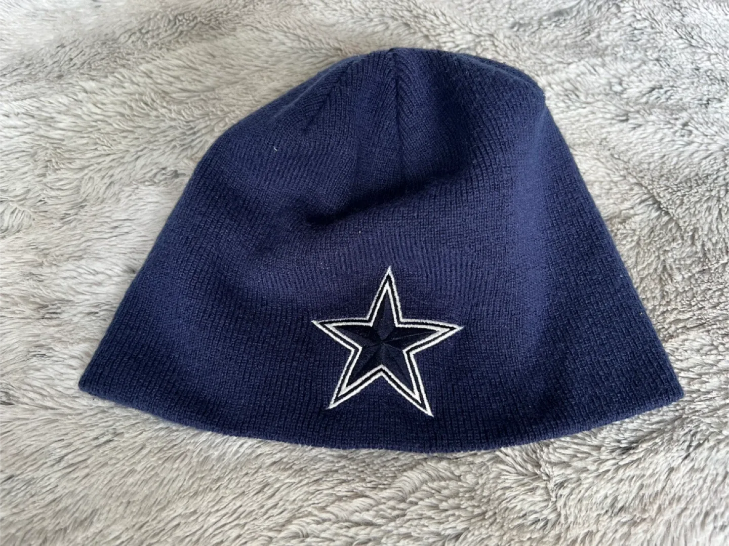 Dallas Cowboys Reebok Beanie image indicator(2)