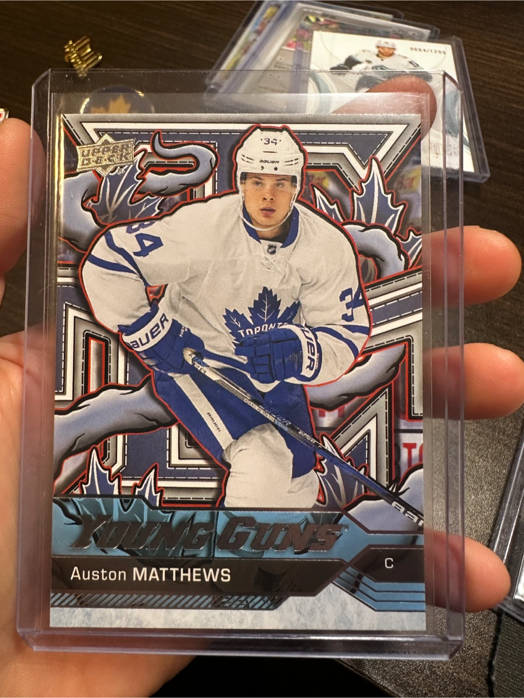 Auston Matthews Young Guns Upper Deck Hockey Card