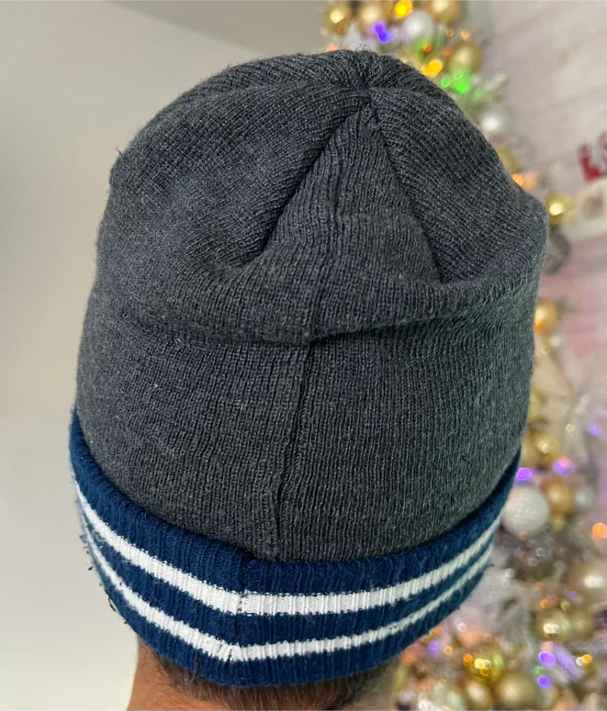Toronto Maple Leafs Beanie image indicator(4)