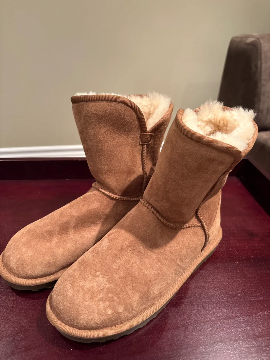 Kirkland Classic Short Boots thumbnail