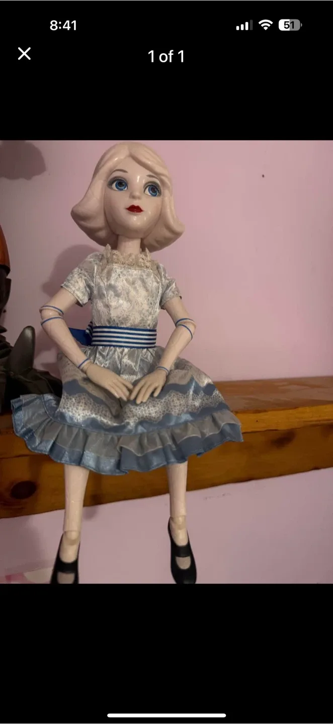 Collectible china doll from the Wizard of Oz